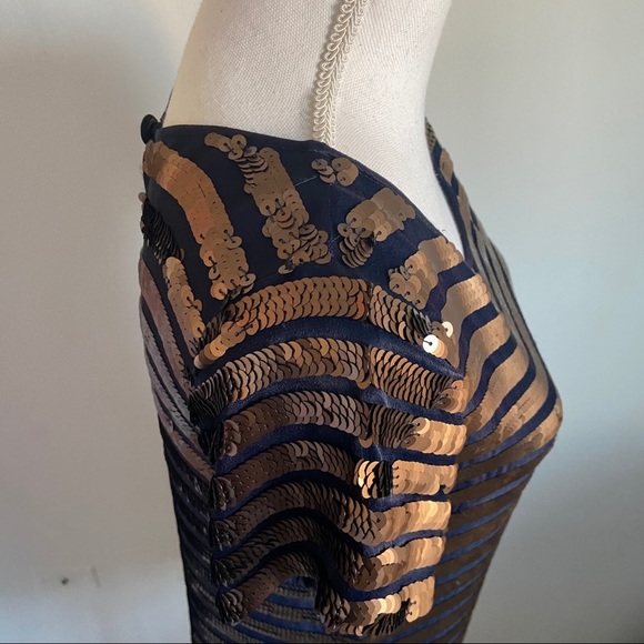 French Connection Sequin Shift Dress Size 4 Black Gold Stripe Short Sleeve Dress - Picture 7 of 15